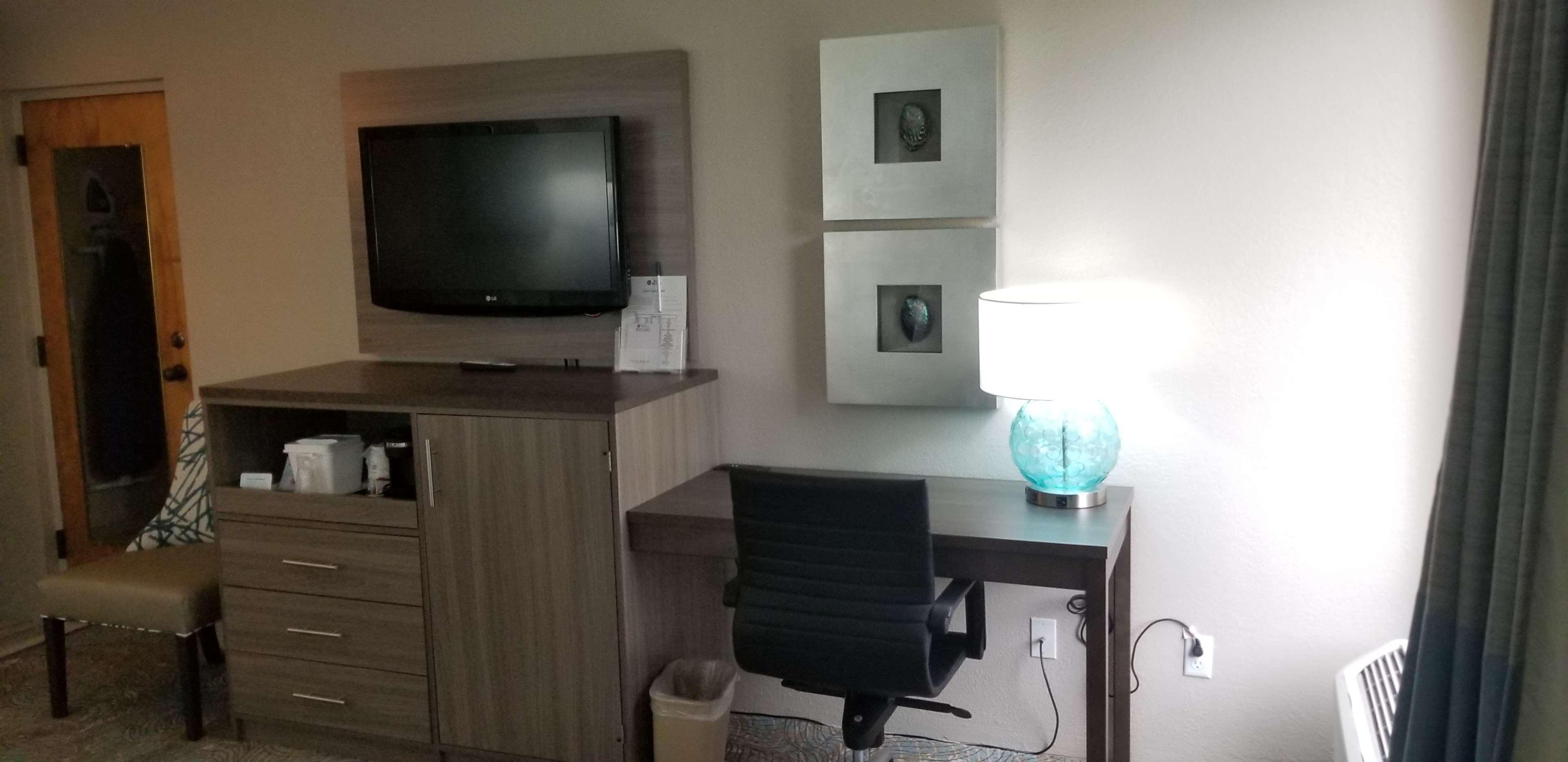 Western Intracoastal 3* Jupiter