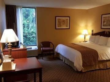 Western Intracoastal Hotel
